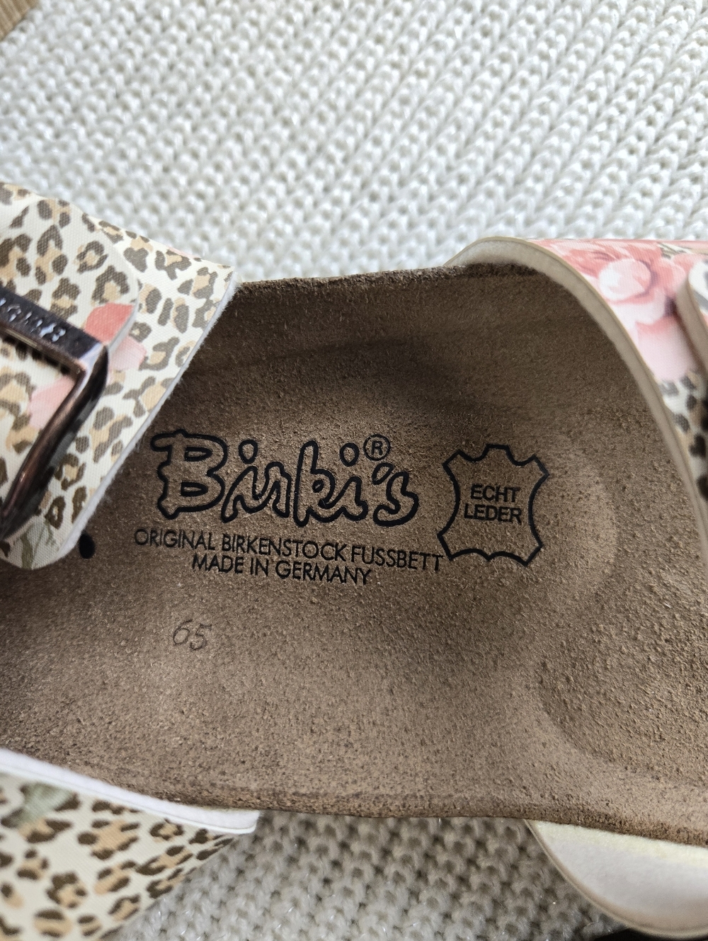 Birkenstock Birki’s Michele Leopard & Roses Print Sandals Size 38 NIB Rare - Picture 8 of 14